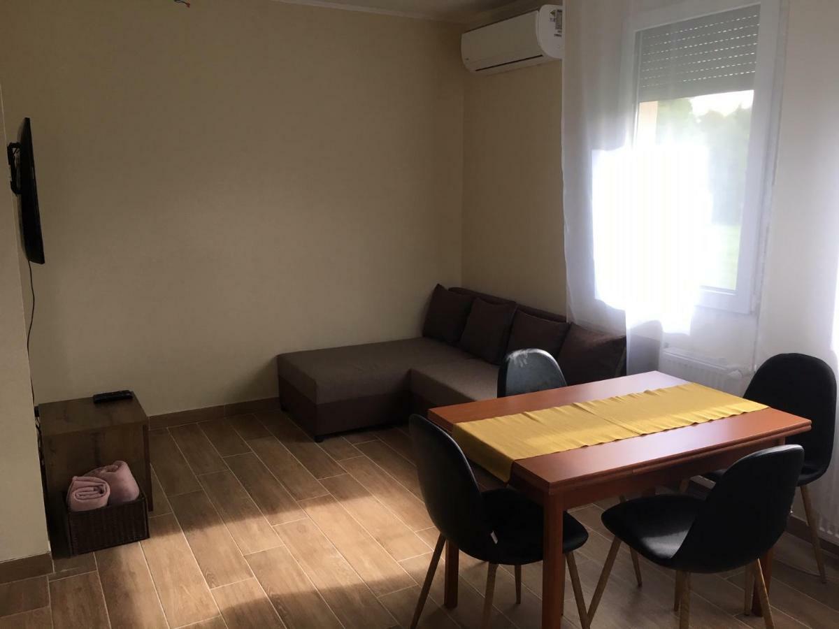 Konrad Apartman Villa Balatonmáriafürdő Exterior foto
